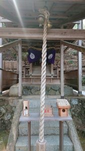 京都の御髪神社　白い光