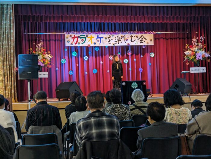 愛知県理容組合女性部主催のカラオケを楽しむ会2024